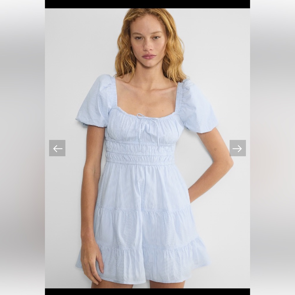 Aritzia/Sunday Best Martine Short Sleeve Dress